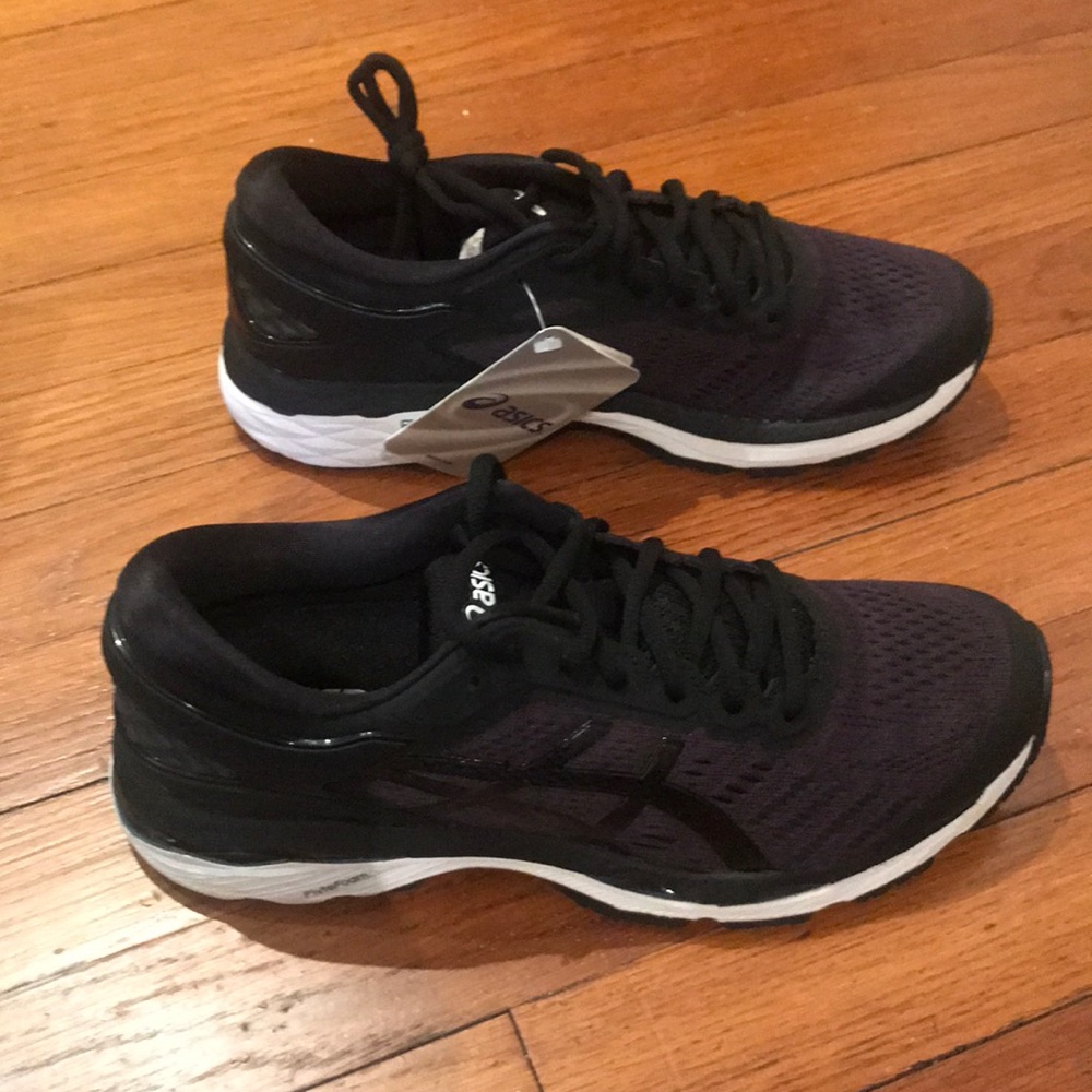 Never worn ASIC  Gel Kayano 24 running shoes